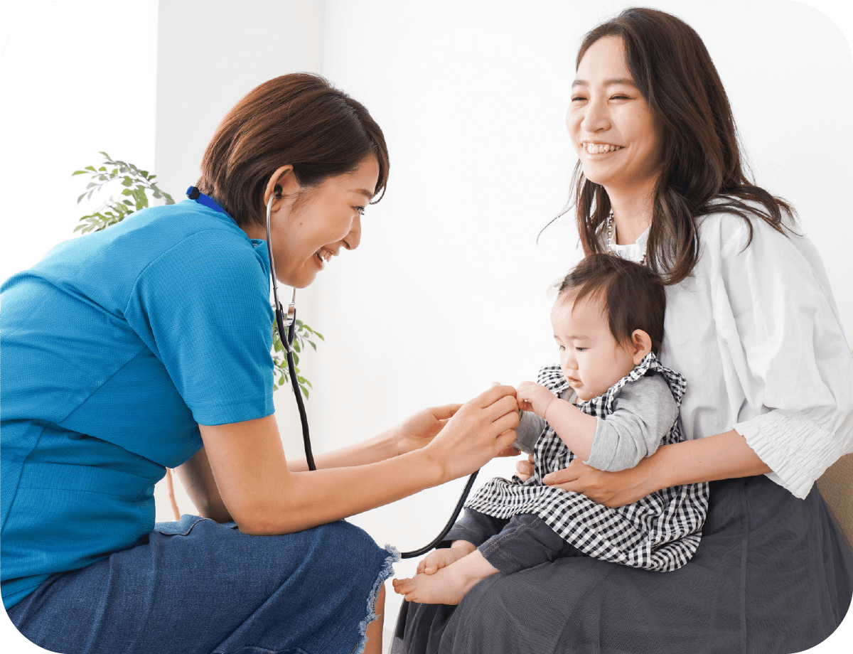 ご自宅へ伺い、ご家族とお子さまに寄り添う看護師